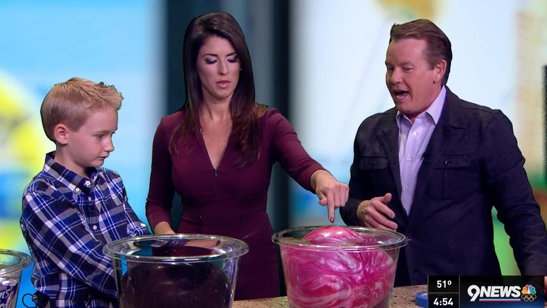 Bowling Balls and Soda - The Science of Density Steve Spangler 9News